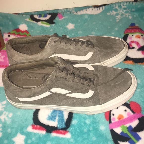 Vans - Picture 3 of 5